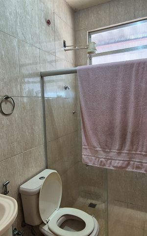 Casa à venda com 67m², 2 quartos e sem vagaBanheiro 