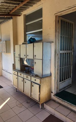 Casa à venda com 67m², 2 quartos e sem vagaÁrea comum