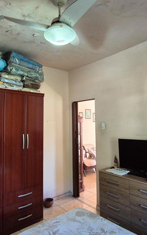 Casa à venda com 67m², 2 quartos e sem vagaQuarto 1