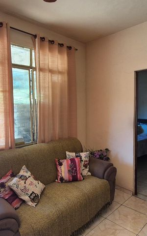 Casa à venda com 67m², 2 quartos e sem vagaSala