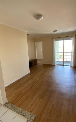 Apartamento à venda com 62m², 3 quartos e 1 vaga Apartamento à venda com 62m², 3 quartos e 1 vagaSala