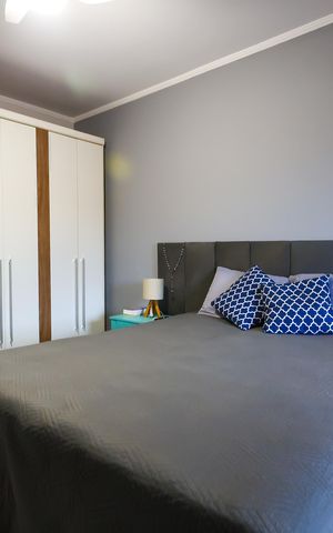 Casa de condomínio à venda com 220m², 4 quartos e 2 vagas Casa de condomínio à venda com 220m², 4 quartos e 2 vagas Suíte