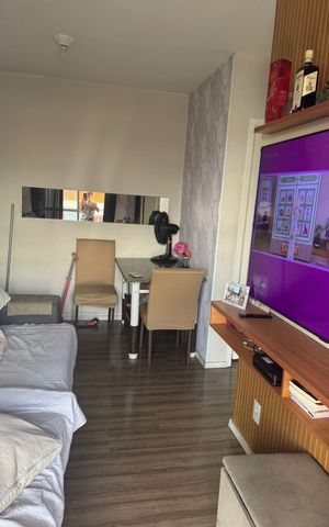Apartamento à venda com 49m², 2 quartos e 1 vaga Apartamento à venda com 49m², 2 quartos e 1 vagaSala