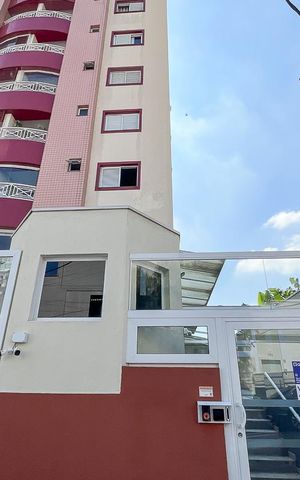 Apartamento à venda com 188m², 3 quartos e 2 vagasFachada + plaquinha