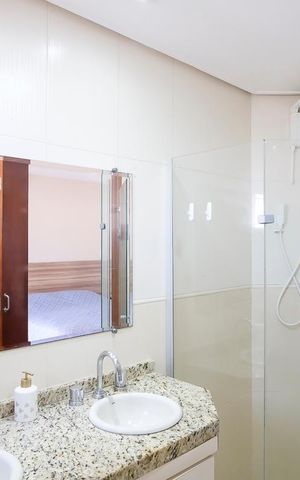Apartamento à venda com 188m², 3 quartos e 2 vagasBanheiro da suíte