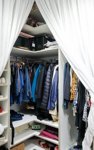 Casa à venda com 123m², 3 quartos e 2 vagasCloset