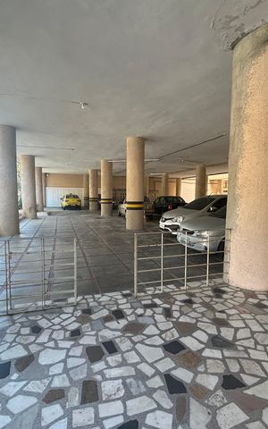 Apartamento à venda com 75m², 2 quartos e 1 vagaÁrea comum