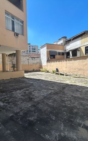 Apartamento à venda com 75m², 2 quartos e 1 vagaÁrea comum