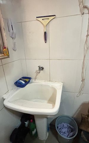 Apartamento à venda com 75m², 2 quartos e 1 vagaÁrea de Serviço
