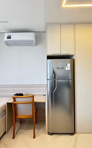 Studio à venda com 77m², 1 quarto e 1 vaga Studio à venda com 77m², 1 quarto e 1 vagaStudio