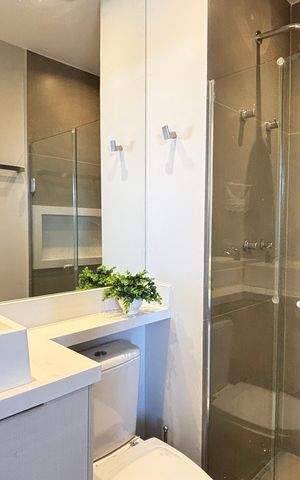 Studio à venda com 77m², 1 quarto e 1 vaga Studio à venda com 77m², 1 quarto e 1 vagaBanheiro