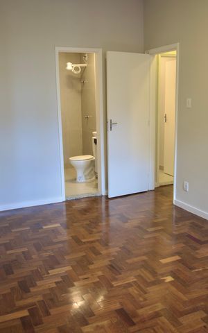 Apartamento à venda com 74m², 2 quartos e sem vaga Apartamento à venda com 74m², 2 quartos e sem vagaSuíte