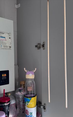 Apartamento à venda com 200m², 3 quartos e 2 vagas Apartamento à venda com 200m², 3 quartos e 2 vagasCozinha e Área de Serviço