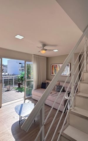 Apartamento à venda com 200m², 3 quartos e 2 vagas Apartamento à venda com 200m², 3 quartos e 2 vagasSala