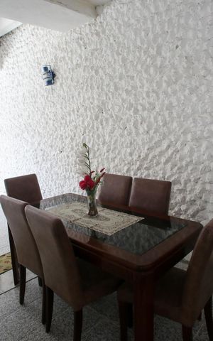 Casa para alugar com 303m², 4 quartos e 2 vagasGaragem