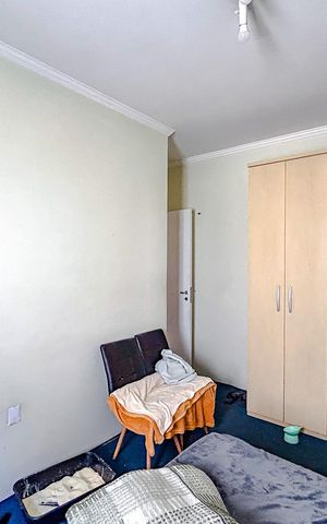 Casa à venda com 320m², 5 quartos e 6 vagasQuarto 3 - Casa 1