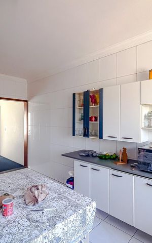Casa à venda com 320m², 5 quartos e 6 vagasCozinha - Casa 1