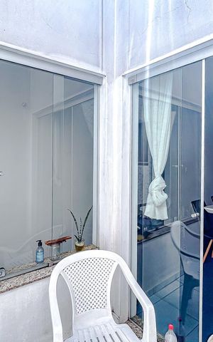 Casa à venda com 320m², 5 quartos e 6 vagasArea externa - Casa 1