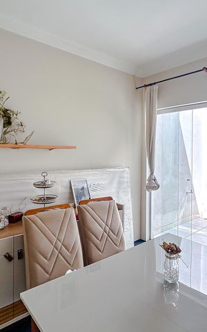 Casa à venda com 320m², 5 quartos e 6 vagasSala de Jantar - Casa 1