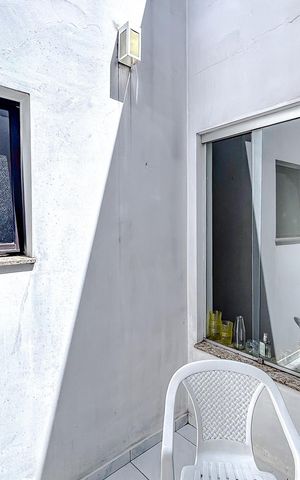 Casa à venda com 320m², 5 quartos e 6 vagasArea externa - Casa 1