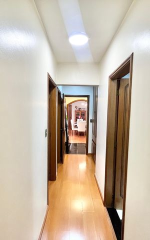 Apartamento à venda com 123m², 3 quartos e 2 vagas Apartamento à venda com 123m², 3 quartos e 2 vagasCorredor