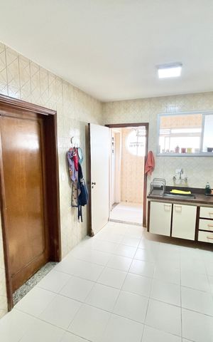 Apartamento à venda com 123m², 3 quartos e 2 vagas Apartamento à venda com 123m², 3 quartos e 2 vagasCozinha