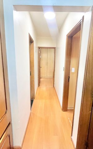 Apartamento à venda com 123m², 3 quartos e 2 vagas Apartamento à venda com 123m², 3 quartos e 2 vagasCorredor