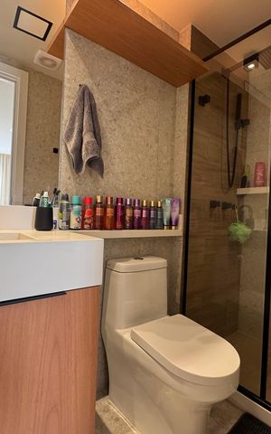 Apartamento à venda com 50m², 2 quartos e 1 vaga Apartamento à venda com 50m², 2 quartos e 1 vagaSuíte - Banheiro