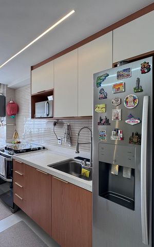 Apartamento à venda com 50m², 2 quartos e 1 vaga Apartamento à venda com 50m², 2 quartos e 1 vagaCozinha e Área de Serviço