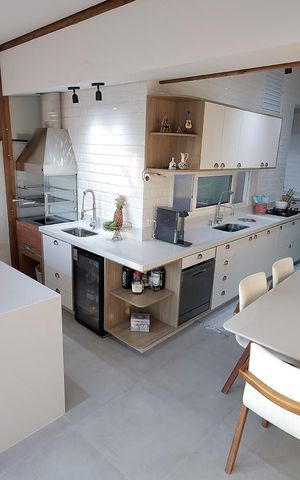 Apartamento à venda com 90m², 2 quartos e 1 vaga Apartamento à venda com 90m², 2 quartos e 1 vagaÁrea de Churrasco e Cozinha