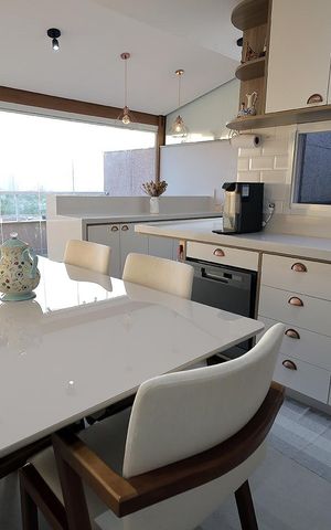 Apartamento à venda com 90m², 2 quartos e 1 vaga Apartamento à venda com 90m², 2 quartos e 1 vagaCozinha