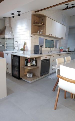 Apartamento à venda com 90m², 2 quartos e 1 vaga Apartamento à venda com 90m², 2 quartos e 1 vagaÁrea de Churrasco e Cozinha