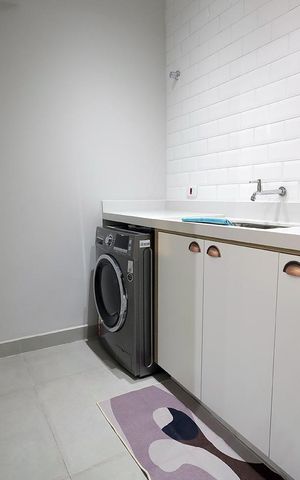 Apartamento à venda com 90m², 2 quartos e 1 vaga Apartamento à venda com 90m², 2 quartos e 1 vagaÁrea de Serviço