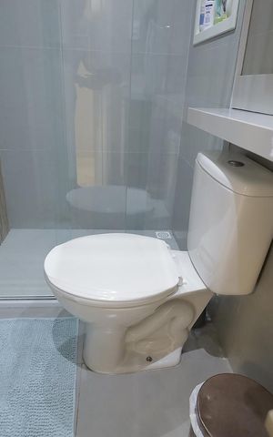 Apartamento à venda com 90m², 2 quartos e 1 vaga Apartamento à venda com 90m², 2 quartos e 1 vagaBanheiro