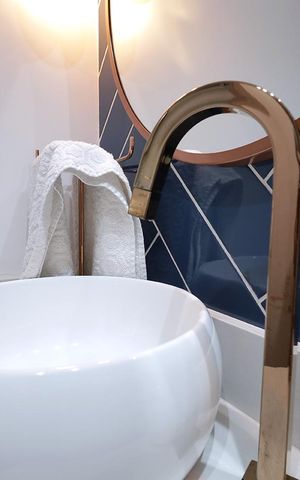 Apartamento à venda com 90m², 2 quartos e 1 vaga Apartamento à venda com 90m², 2 quartos e 1 vagaBanheiro 2