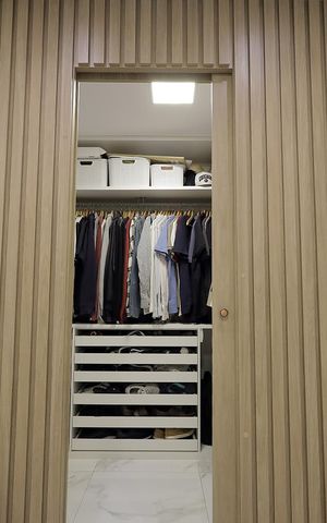 Apartamento à venda com 90m², 2 quartos e 1 vaga Apartamento à venda com 90m², 2 quartos e 1 vagaCloset