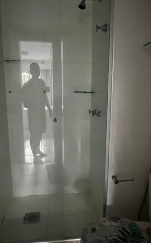 Apartamento à venda com 115m², 2 quartos e 1 vaga Apartamento à venda com 115m², 2 quartos e 1 vagaBanheiro do Quarto 2