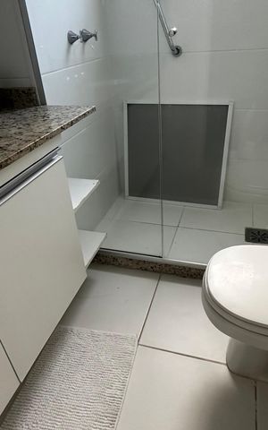 Apartamento à venda com 115m², 2 quartos e 1 vaga Apartamento à venda com 115m², 2 quartos e 1 vagaBanheiro
