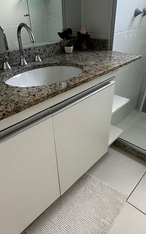 Apartamento à venda com 115m², 2 quartos e 1 vaga Apartamento à venda com 115m², 2 quartos e 1 vagaBanheiro