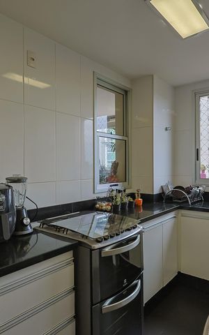 Apartamento para alugar com 92m², 3 quartos e 2 vagas Apartamento para alugar com 92m², 3 quartos e 2 vagasCozinha