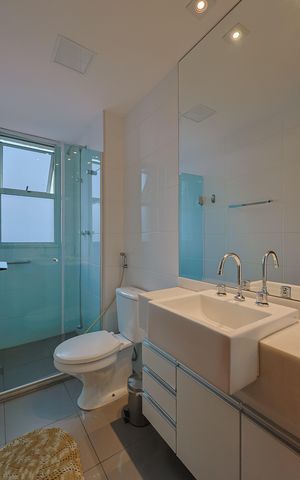 Apartamento para alugar com 92m², 3 quartos e 2 vagas Apartamento para alugar com 92m², 3 quartos e 2 vagasBanheiro