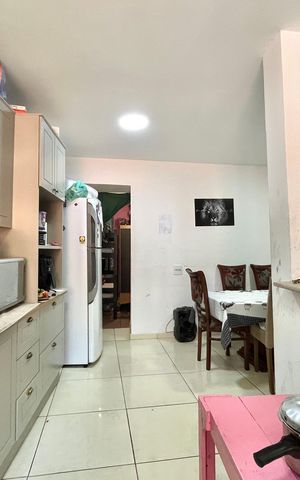 Casa à venda com 110m², 4 quartos e 2 vagas Casa à venda com 110m², 4 quartos e 2 vagasCozinha 2