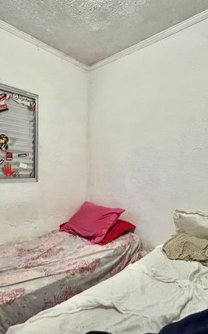 Casa à venda com 110m², 4 quartos e 2 vagas Casa à venda com 110m², 4 quartos e 2 vagasQuarto 2