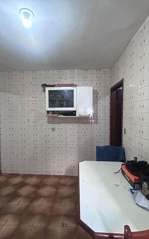 Casa à venda com 225m², 4 quartos e 3 vagasCozinha 2