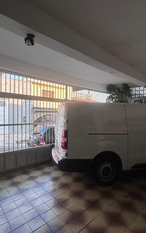 Casa à venda com 225m², 4 quartos e 3 vagasGaragem