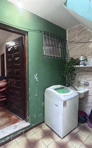 Casa à venda com 225m², 4 quartos e 3 vagasÁrea de Serviço