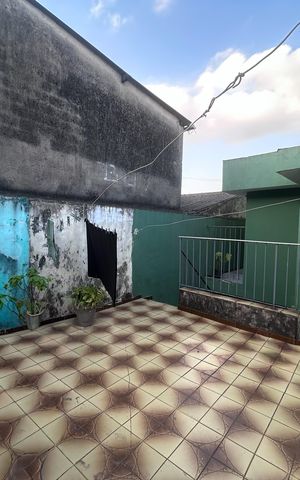 Casa à venda com 225m², 4 quartos e 3 vagasTerraço-área
