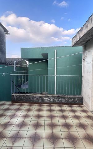 Casa à venda com 225m², 4 quartos e 3 vagasTerraço-área