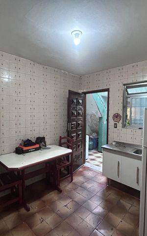 Casa à venda com 225m², 4 quartos e 3 vagasCozinha 1