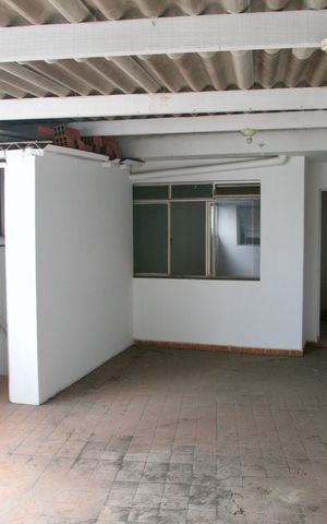 Casa para alugar com 405m², 5 quartos e 3 vagas Casa para alugar com 405m², 5 quartos e 3 vagasÁrea de Serviço